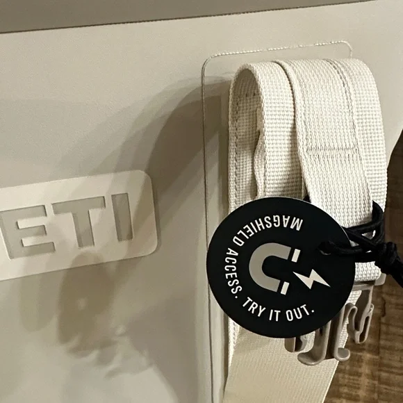 YETI Hopper M15 NWT - Picture 6 of 7